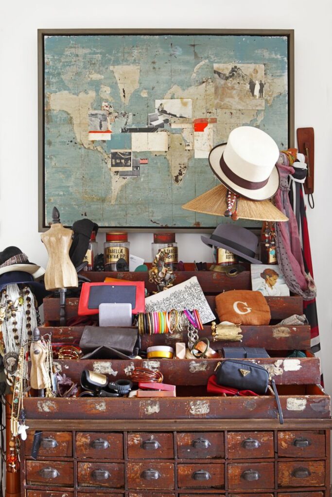 The Art of “Good Clutter” – Little Blue Deer Custom Blog Design and ...